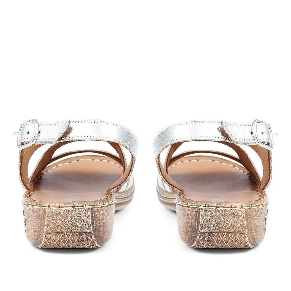 Buckle Strap Sandals - GENC37007 / 324 731