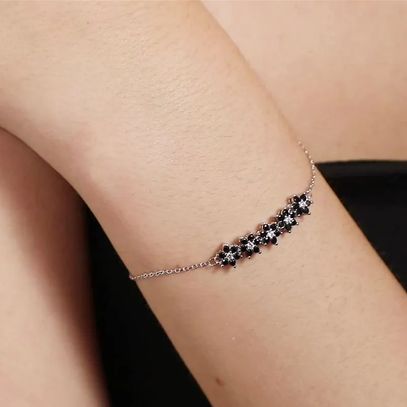 GZ314 - Silver Color Bracelet with Black Flowers - Charm Jewelry